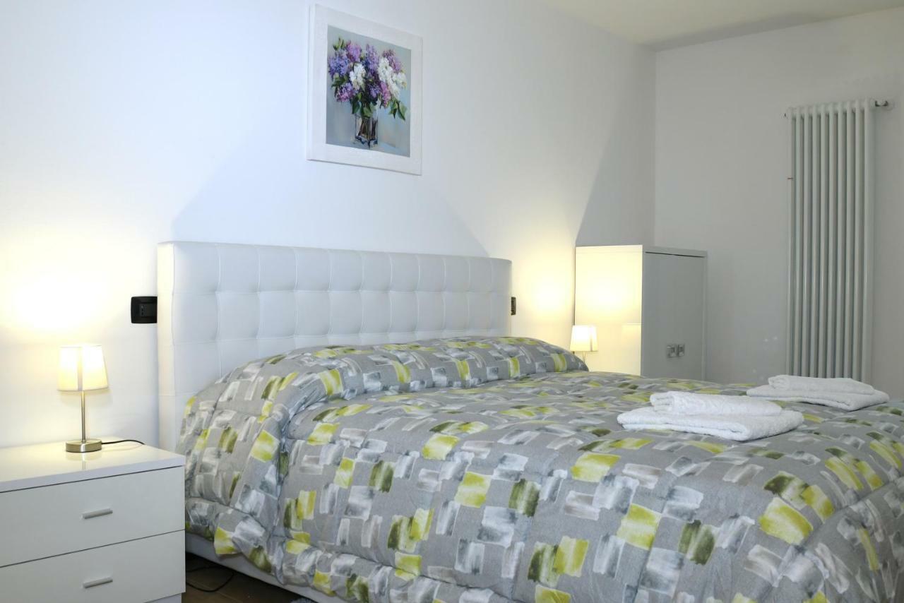 Apartment Gli Ulivi - Tremezzina Tremezzo Buitenkant foto