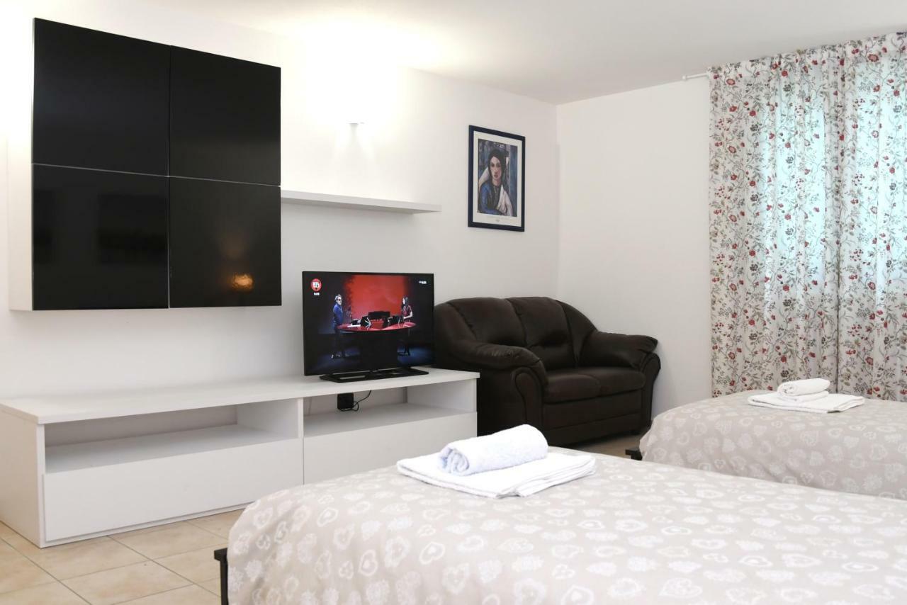 Apartment Gli Ulivi - Tremezzina Tremezzo Buitenkant foto