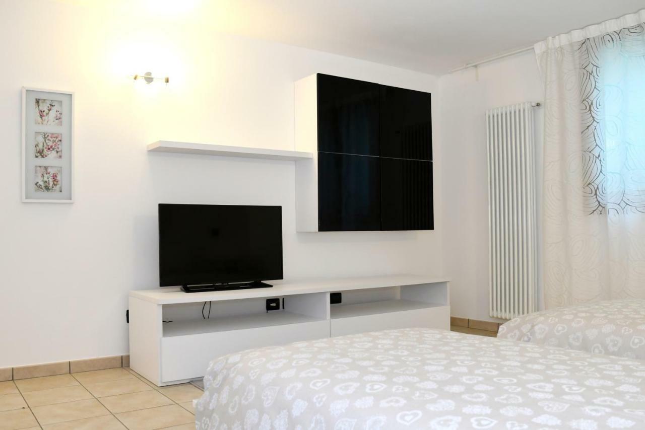 Apartment Gli Ulivi - Tremezzina Tremezzo Buitenkant foto