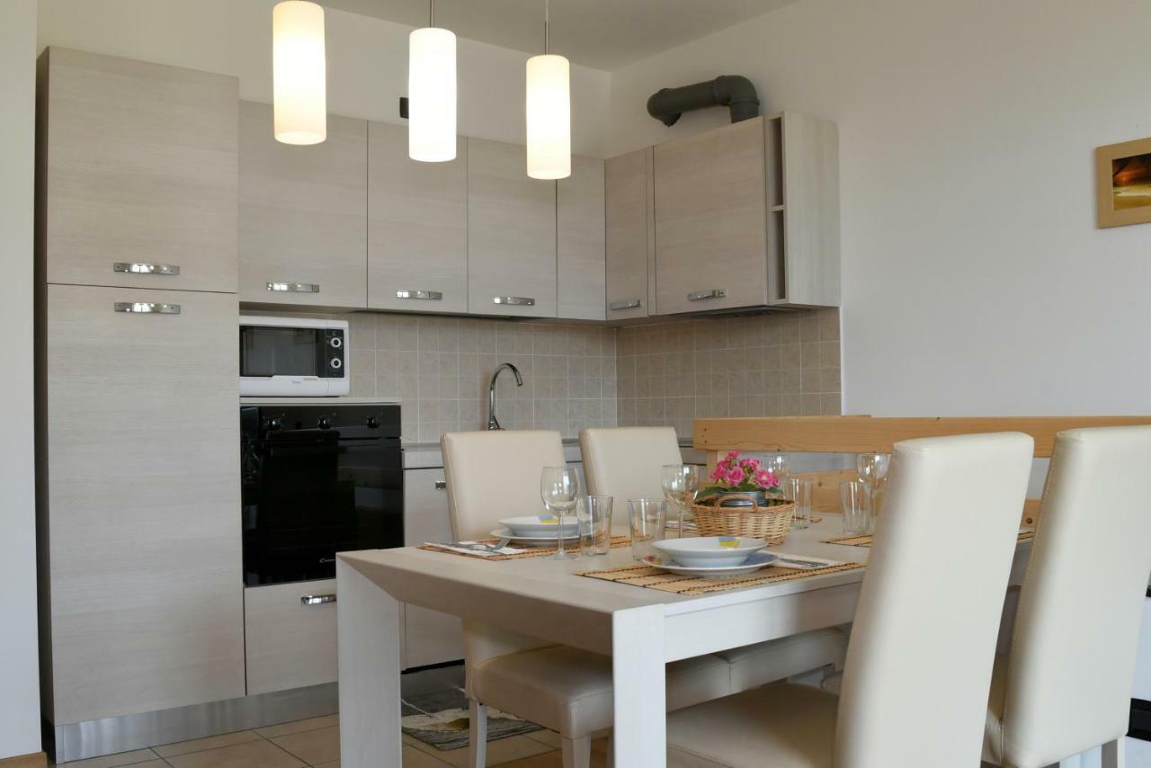 Apartment Gli Ulivi - Tremezzina Tremezzo Buitenkant foto